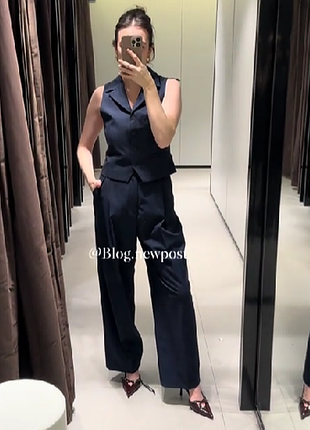 Темно синие брюки в мелкую полоску zara