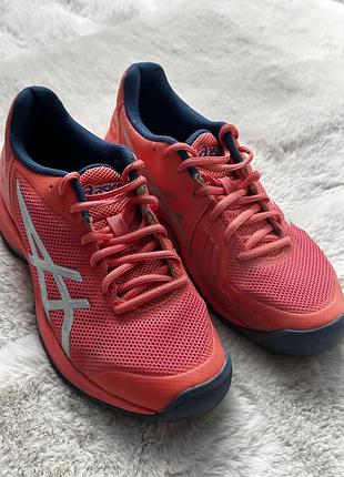 Кросівки asics