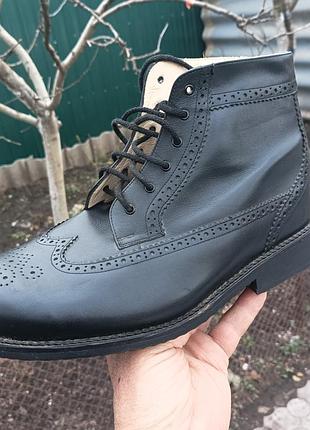 Нові анатомічні черевики 43р