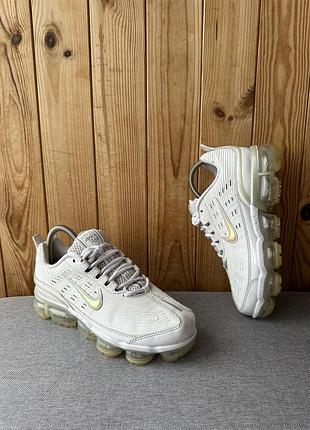Спортивні кросівки на балонах кеди взуття nike vapormax 360