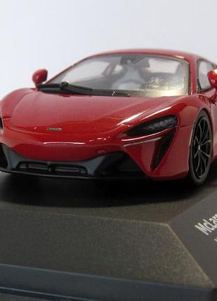 Mclaren artura 2021 hybrid supercar, solido. 1:43 коробка и бокс. макларен 2021