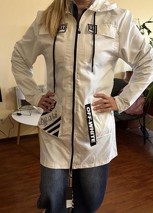 Вітрівка дощовик off-white