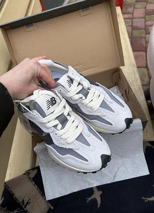 Кроссовки new balance 327