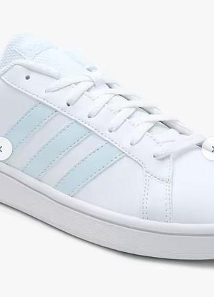 Кросівки білі adidas оригінальні (унісекс)