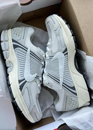 Кросівки nike zoom vomero 5 white hf0731-007