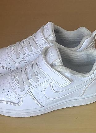 Кросівки nike білі шкіряні кросовки класні