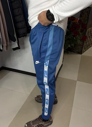 Штани чоловікам nike repeat jogger, розмір s, артикул dm4673-407