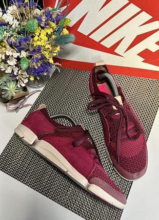Кроссовки clarks
