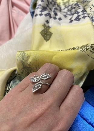 Каблучка всипана діамантами натуральним