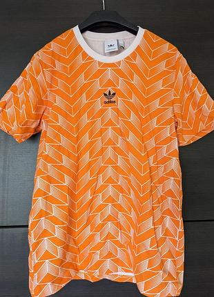Футболка адідас adidas m