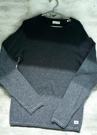 Чоловічий джемпер jack & jones — градієнт та текстура
