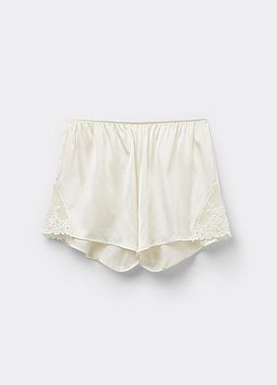Intimissimi шелковые шорты с кружевом