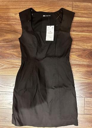 Класична сукня zara