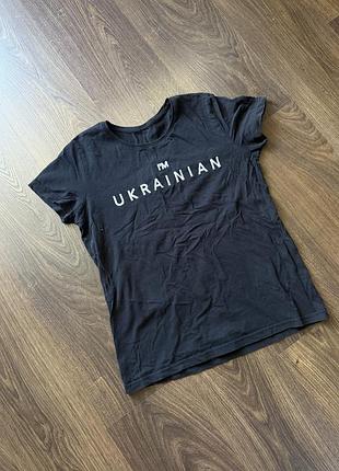 Жіноча футболка