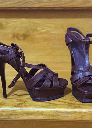 Босоножки yves saint laurent