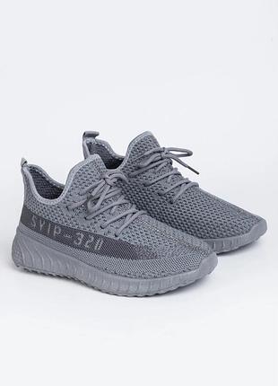 Кроссовки на р.36-41