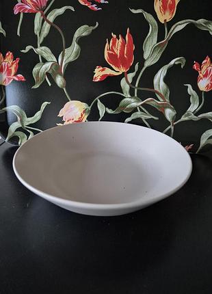 Глубокая тарелка färgklar 22cm