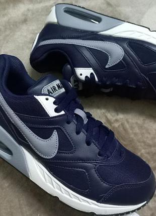 Кроссовки весна-осень кожа мал.38-38.5 р nikeвьетнам
