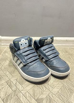 Кросівки adidas