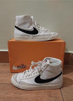Оригінальні кросівки nike blazer mid 77 білі жіночі