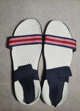 Жіночі босоніжки (сандалі) crocs literide