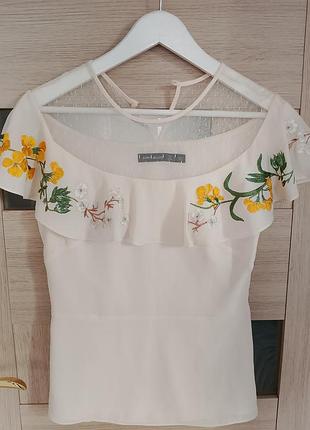 Нарядная нежно желтого цвета блуза karen millen