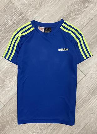 Футболка хлопчику adidas