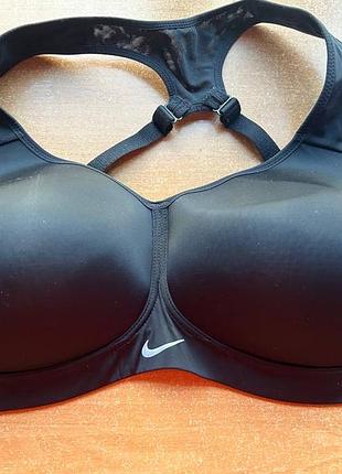 Nike спортивний топ