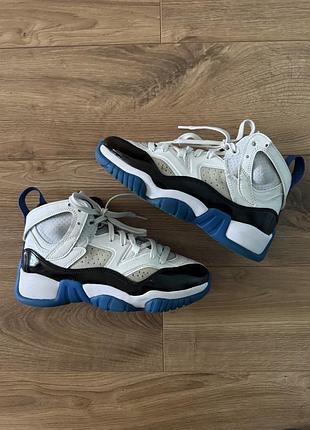 Кросівки air jordan jumpman оригінал 36-37 розмір