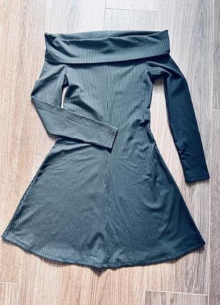 Сукня h&m з відкритими плечима