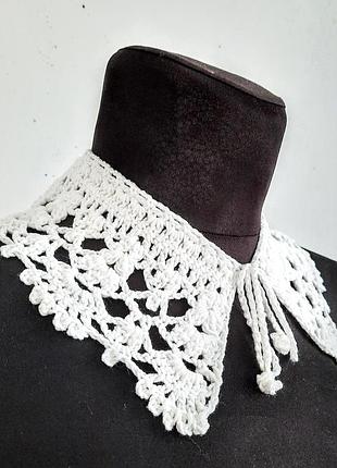 Накладной воротник вязаный крючком