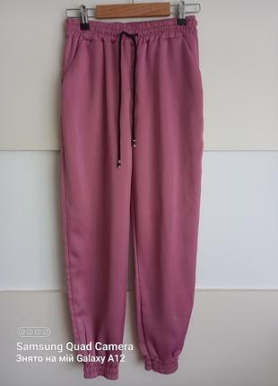 Молодіжні брюки  zara з карманами