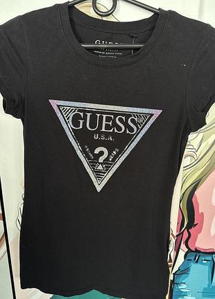 Футболка guess