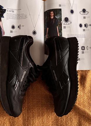 Кроссовки черные от reebok
