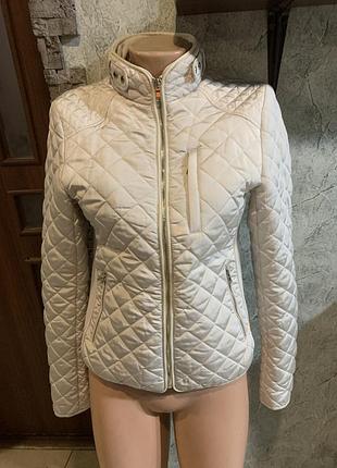 Куртка женская 44-46 zara