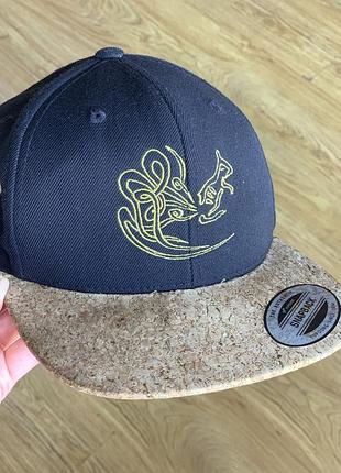 Кепка чоловіча snapback