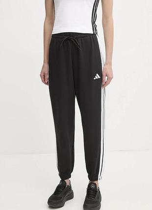 Спортивні штани adidas essentials