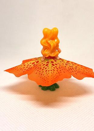 Іграшка kinder surprise flowee mini 2013 ft103 дівчинка в помаранчевій сукні girl in an orange dress 4