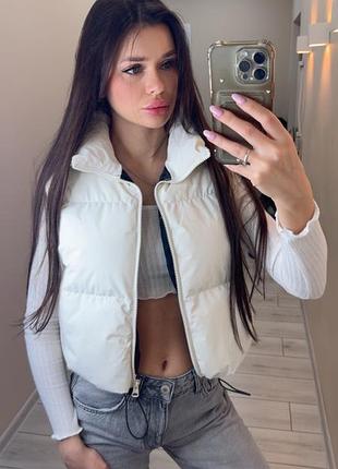 Жилетка женская молочная fb sister