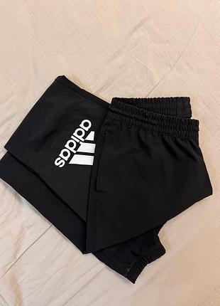 Спортивні штани adidas