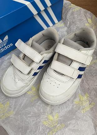 Кросівки adidas оригінал 26 розмір