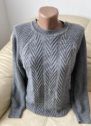 Продам светр від primark