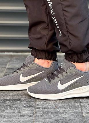 Nike zoom x 5