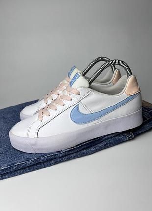Шкіряні жіночі кеди nike court royale