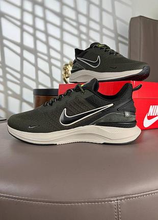 Мужские кроссовки nike air zoom winflo khaki beige