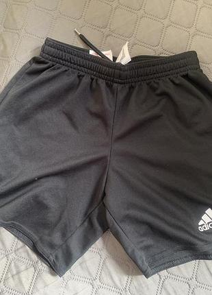 Шорти adidas 4-5 років