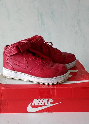 Кожаные кроссовки nike оригинал