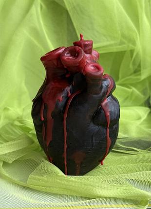 Свічка серце чорне з червоним