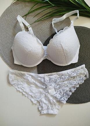 Комплект бюстгальтер труси трусики primark