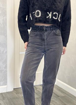 Чорні джинси мом від bershka розмір xs-s